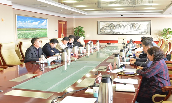 内蒙古科学文化发展基金会召开工作会议