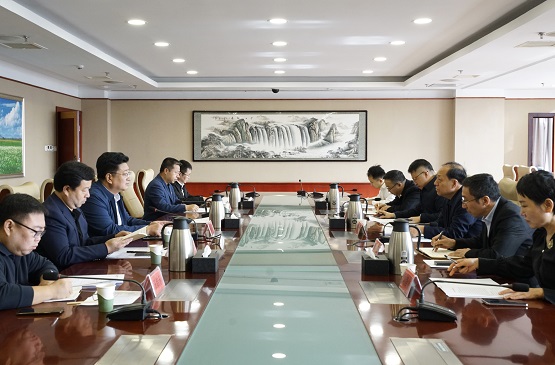 蒙商银行到内蒙古出版集团调研